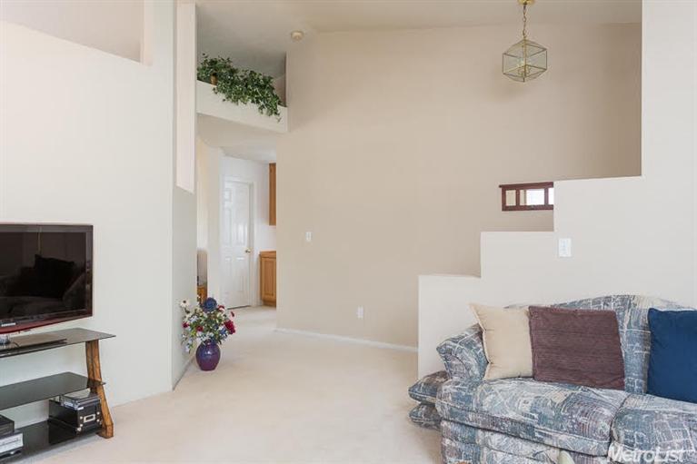 4636 Durham Rd, Rocklin, CA 95765 photo 5