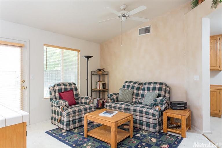 4636 Durham Rd, Rocklin, CA 95765 photo 9