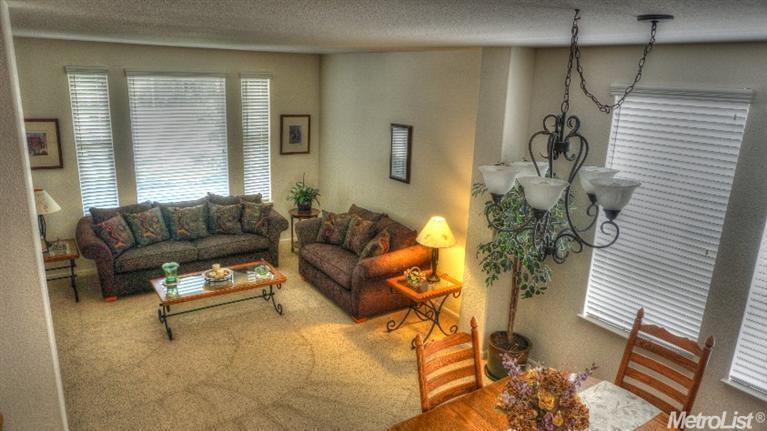 4265 Oakridge Dr, Tracy, CA 95377 photo 4