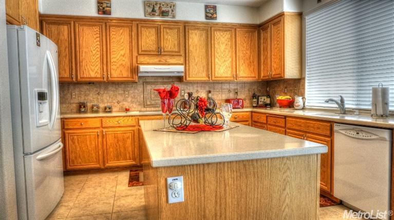 4265 Oakridge Dr, Tracy, CA 95377 photo 5
