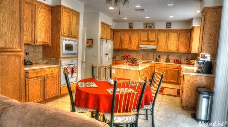 4265 Oakridge Dr, Tracy, CA 95377 photo 6