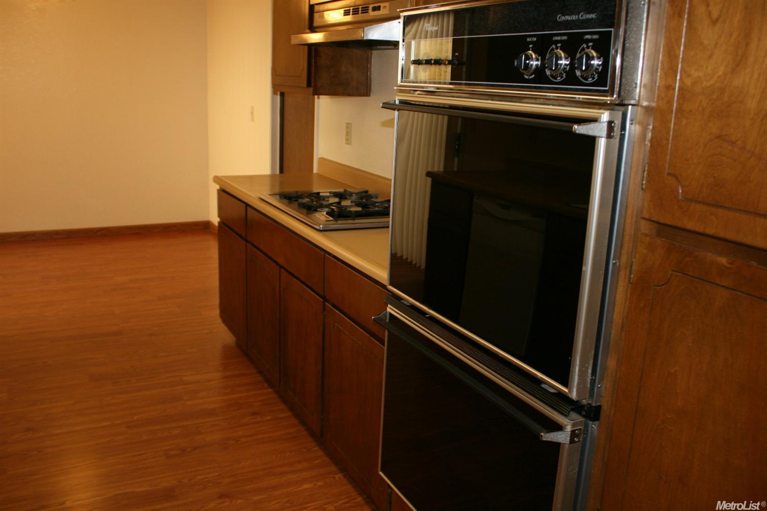 2408 Van Gogh St, Davis, CA 95618 photo 4