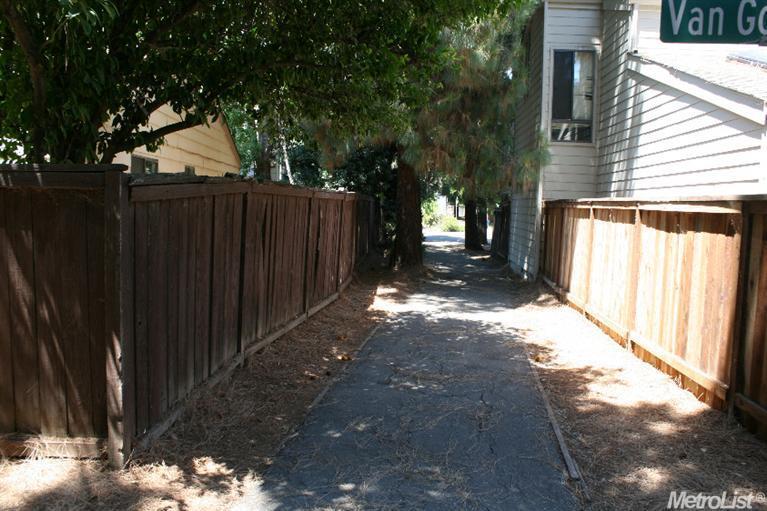 2408 Van Gogh St, Davis, CA 95618 photo 18