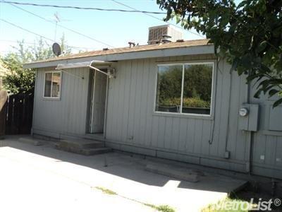 1313 Garden Ave, Modesto, CA 95351 photo 2