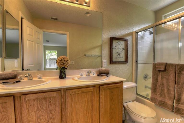 4253 Monhegan Way, Mather, CA 95655 photo 13