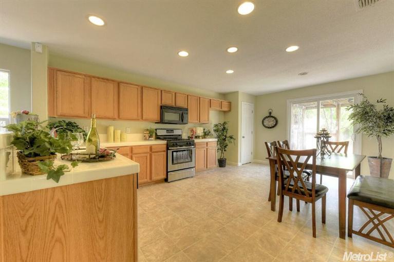 4253 Monhegan Way, Mather, CA 95655 photo 6