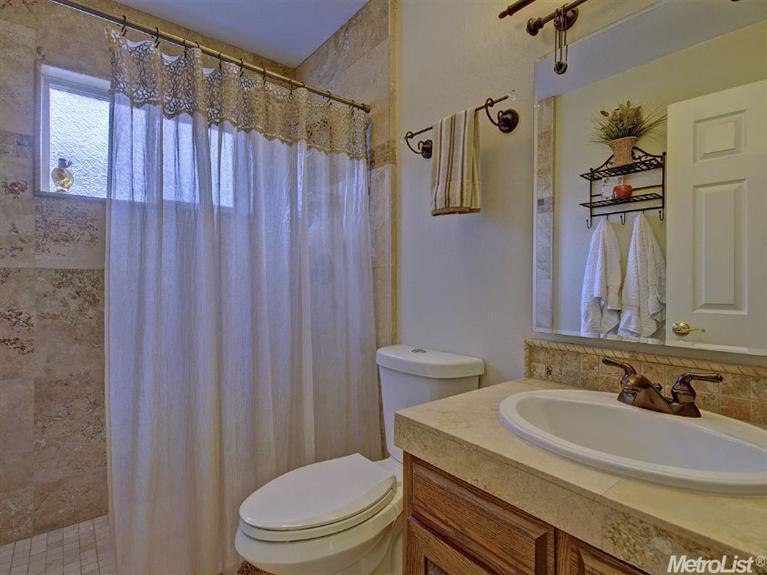 2704 Crowdis Ln, Rescue, CA 95672 photo 8
