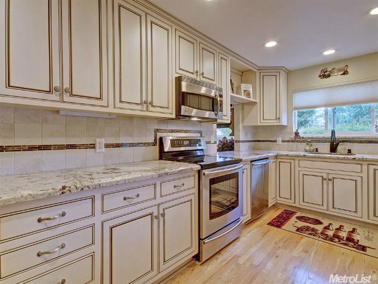 2704 Crowdis Ln, Rescue, CA 95672 photo 4