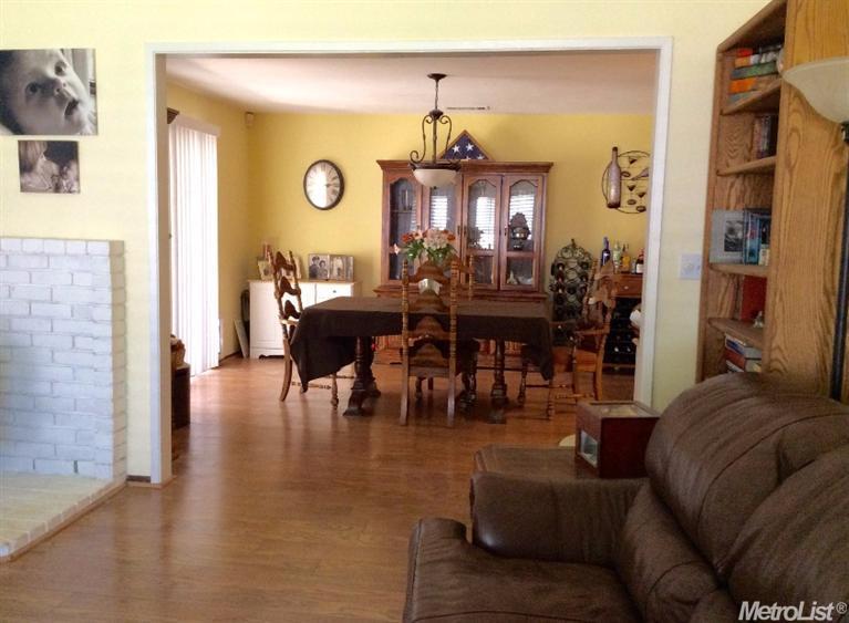 3354 Melodye Ct, Rescue, CA 95672 photo 4
