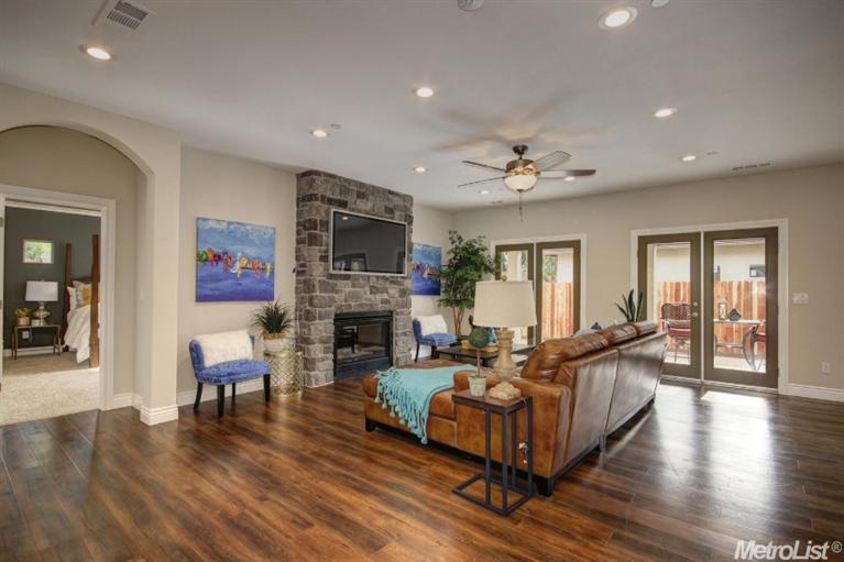 2601 Gunn Rd, Carmichael, CA 95608 photo 3