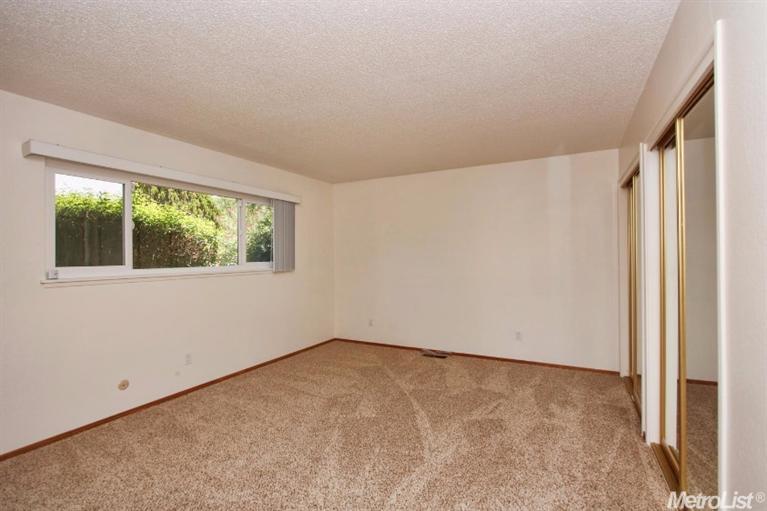 6230 Shadowcreek Dr, Carmichael, CA 95608 photo 13