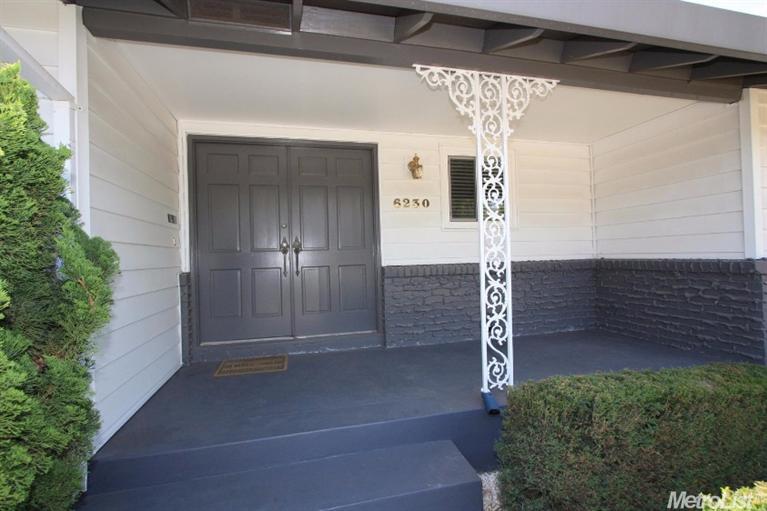 6230 Shadowcreek Dr, Carmichael, CA 95608 photo 2