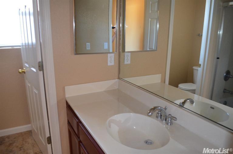 2142 Azevedo Ave, Manteca, CA 95337 photo 15