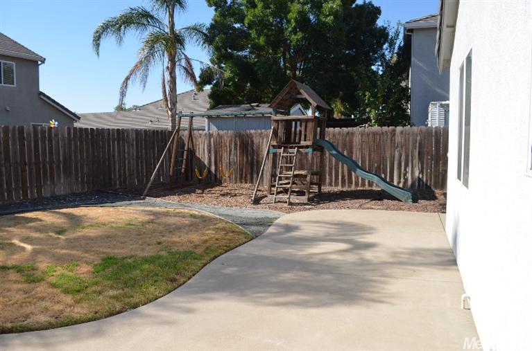 2142 Azevedo Ave, Manteca, CA 95337 photo 18