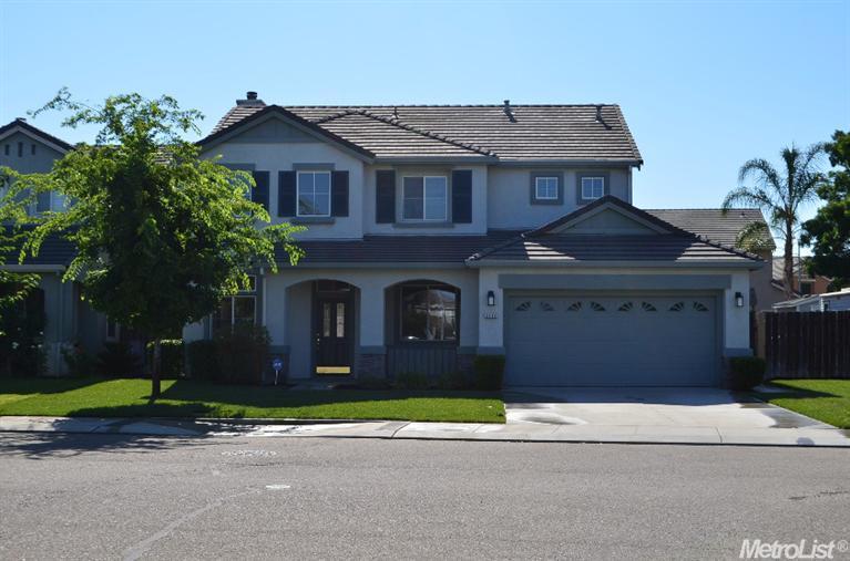 2142 Azevedo Ave, Manteca, CA 95337 photo 1