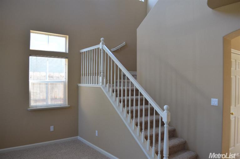 2142 Azevedo Ave, Manteca, CA 95337 photo 17