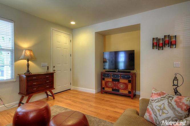 1665 Fairway Oaks Ct, Ripon, CA 95366 photo 7