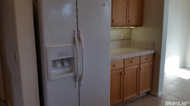 1951 Millbrook Dr, Lodi, CA 95242 photo 8