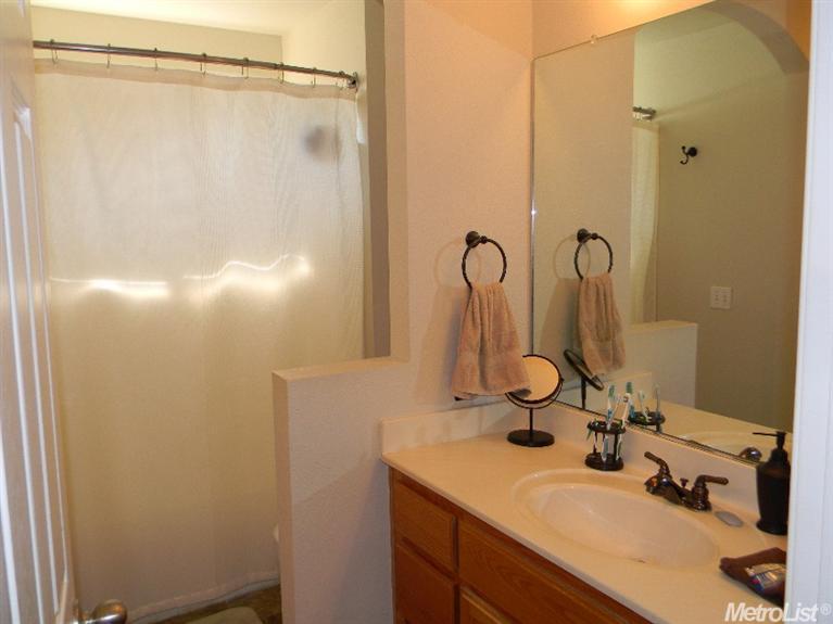 3801 Jarena Dr, Modesto, CA 95357 photo 9