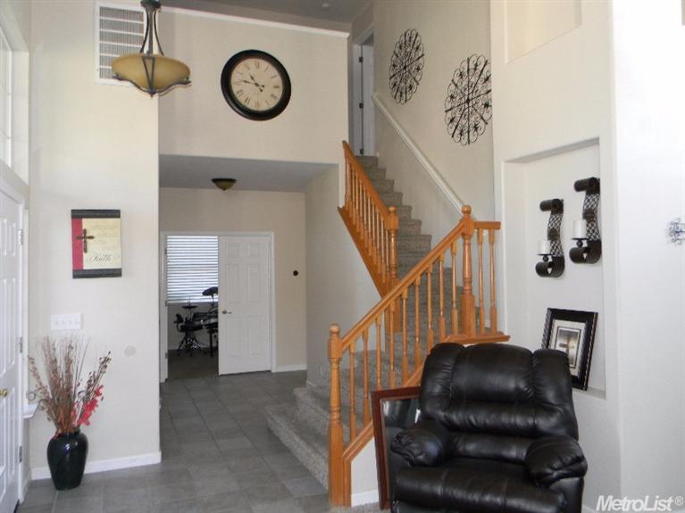 3801 Jarena Dr, Modesto, CA 95357 photo 4