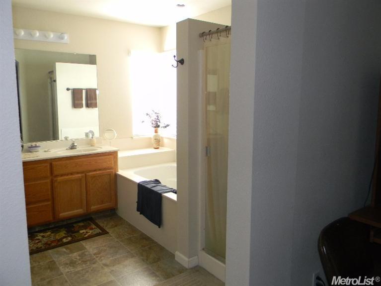 3801 Jarena Dr, Modesto, CA 95357 photo 12