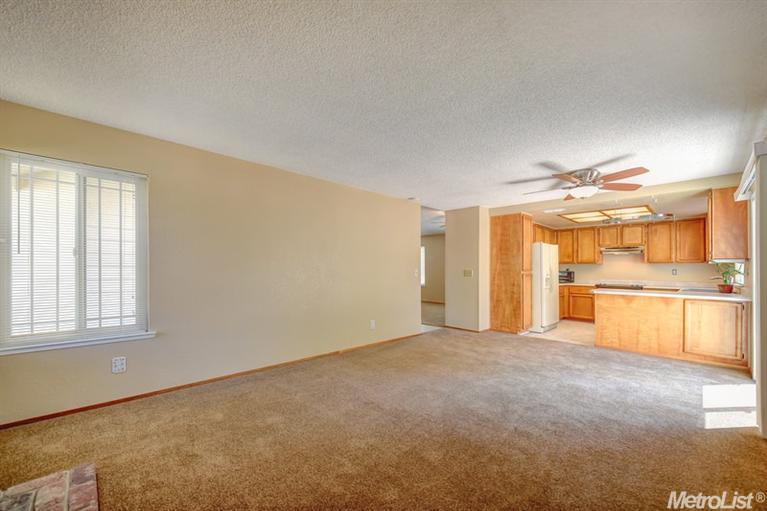 8146 Rivergreen Dr, Elverta, CA 95626 photo 13