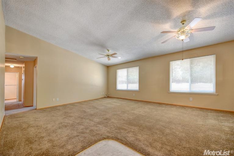 8146 Rivergreen Dr, Elverta, CA 95626 photo 8