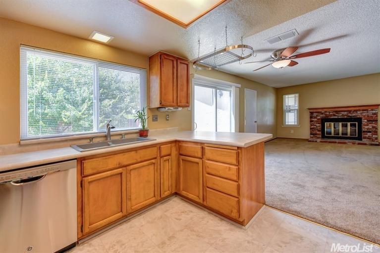 8146 Rivergreen Dr, Elverta, CA 95626 photo 7