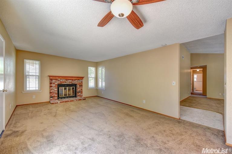 8146 Rivergreen Dr, Elverta, CA 95626 photo 16