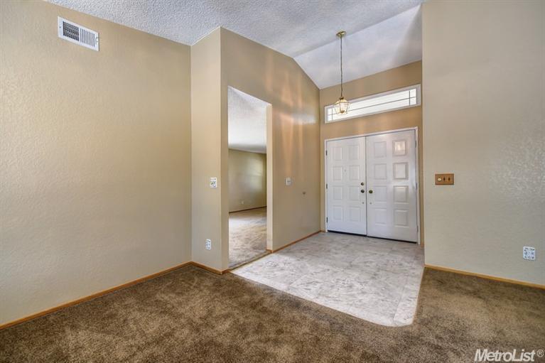 8146 Rivergreen Dr, Elverta, CA 95626 photo 3