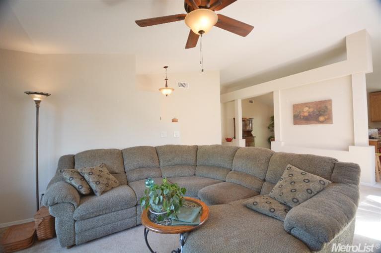 222 Lapwing Ln, Galt, CA 95632 photo 5
