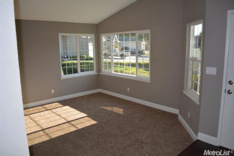 110 Forest Hls, Tracy, CA 95376 photo 2
