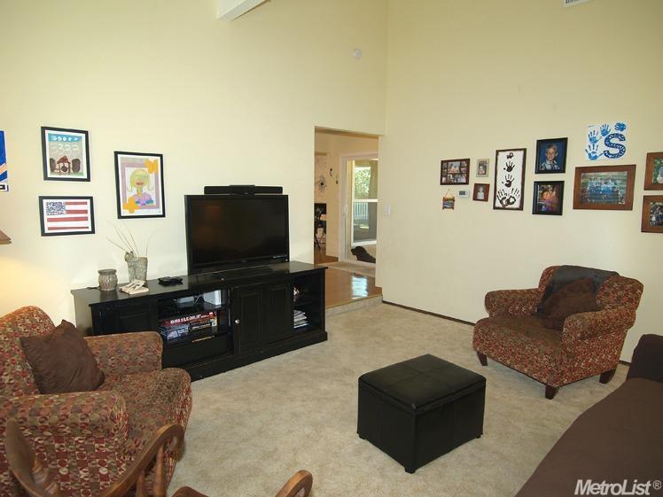 2513 Meadow Rue Dr, Modesto, CA 95355 photo 7