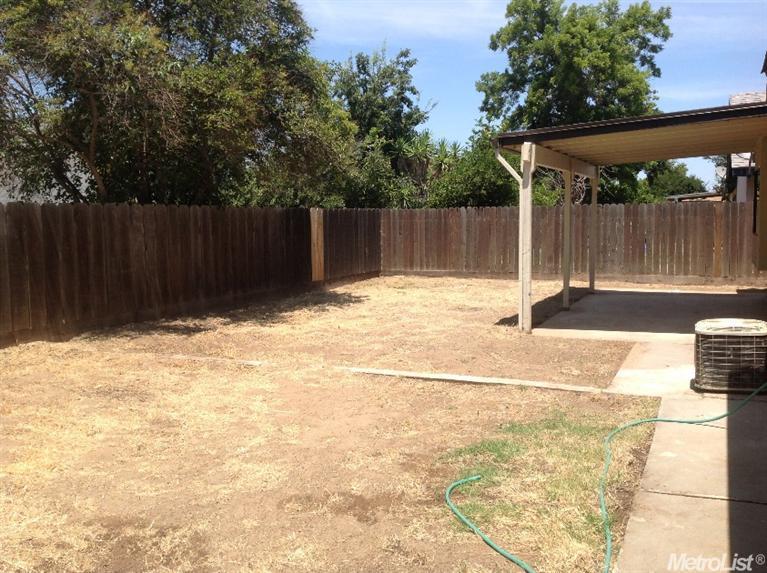 1109 Bordeaux Dr, Modesto, CA 95351 photo 12