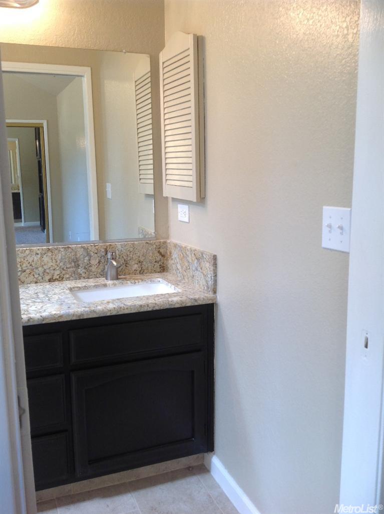 1109 Bordeaux Dr, Modesto, CA 95351 photo 20