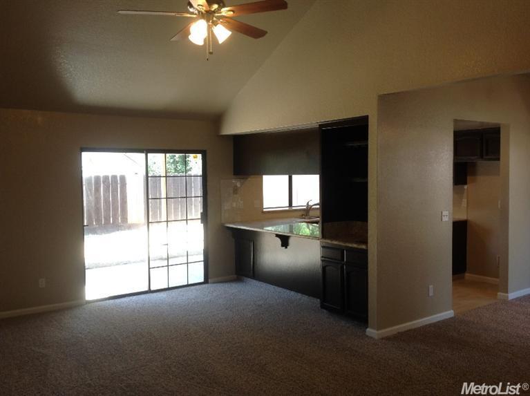 1109 Bordeaux Dr, Modesto, CA 95351 photo 5