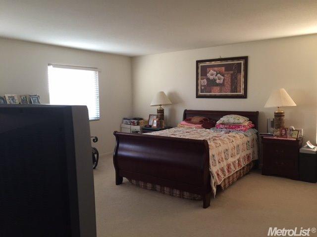 10983 Britton Way, Mather, CA 95655 photo 6