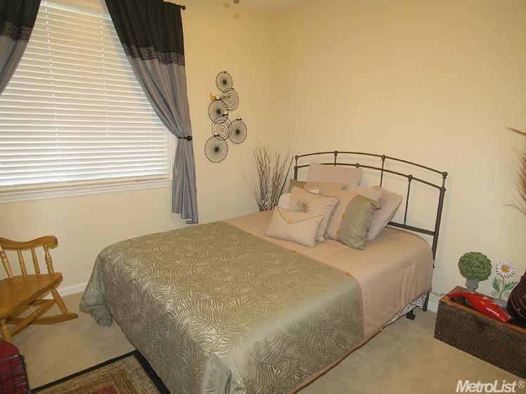 3012 Roslyn Dr, Modesto, CA 95355 photo 19