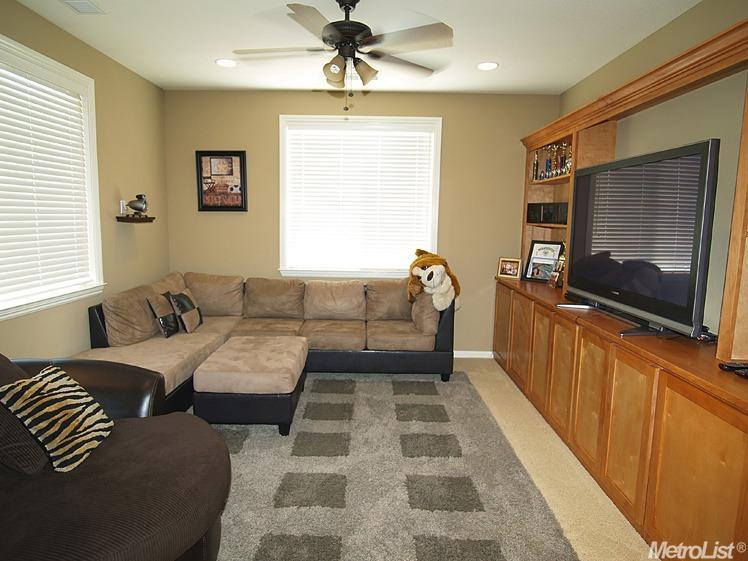 3012 Roslyn Dr, Modesto, CA 95355 photo 16