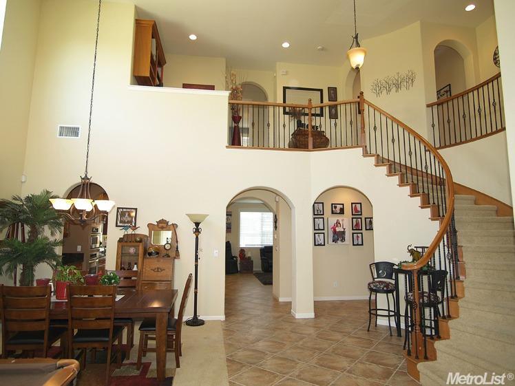 3012 Roslyn Dr, Modesto, CA 95355 photo 6