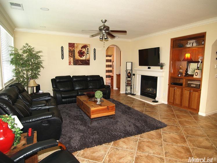 3012 Roslyn Dr, Modesto, CA 95355 photo 7