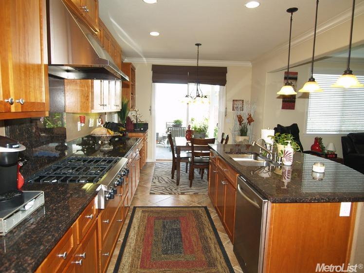 3012 Roslyn Dr, Modesto, CA 95355 photo 12