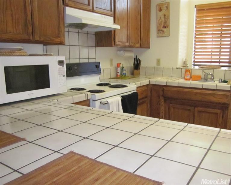 1031 Grandview Cir, Turlock, CA 95382 photo 6