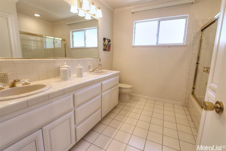 2008 Claremont Rd, Carmichael, CA 95608 photo 14