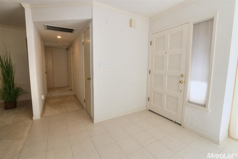 2008 Claremont Rd, Carmichael, CA 95608 photo 13
