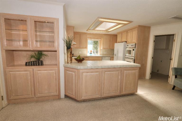 2008 Claremont Rd, Carmichael, CA 95608 photo 8