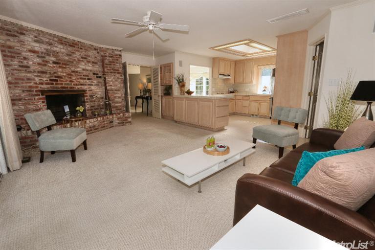 2008 Claremont Rd, Carmichael, CA 95608 photo 9