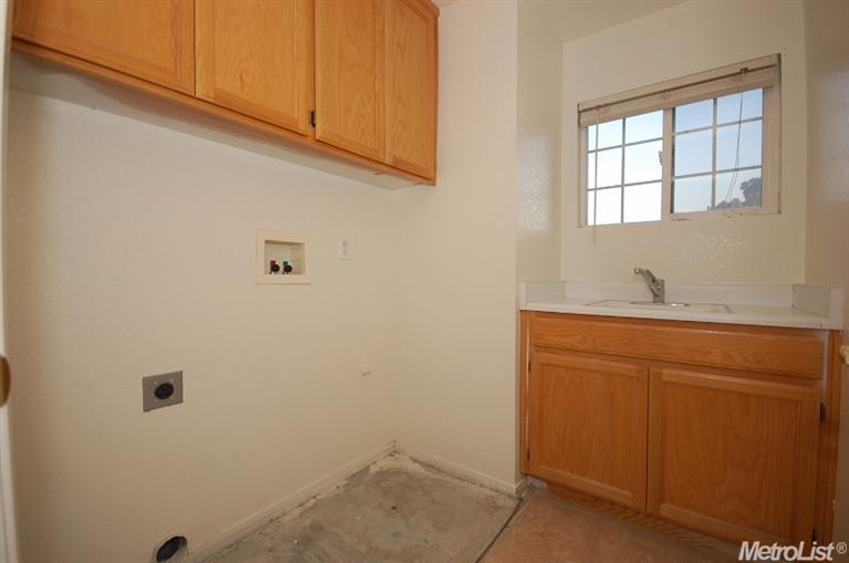 2481 Whitewater Way, Modesto, CA 95351 photo 16
