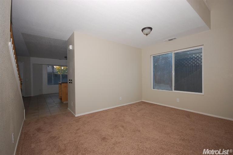 2481 Whitewater Way, Modesto, CA 95351 photo 3