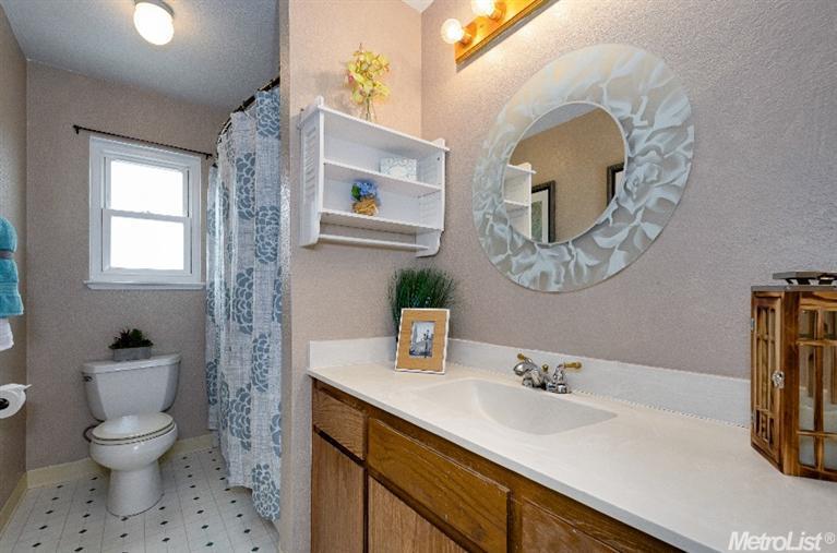 8445 Rhoda, Dublin, CA 94568 photo 16